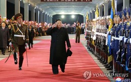 Trở về từ Nga, ông Kim Jong-un được người dân Triều Tiên chào đón long trọng