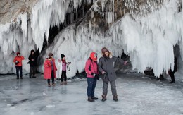 Dân Nga giận dữ khi du khách Trung Quốc "quậy nát" hồ Baikal
