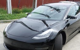 Siêu xe chạy điện Tesla Model 3 đầu tiên về Việt Nam có gì đặc biệt?