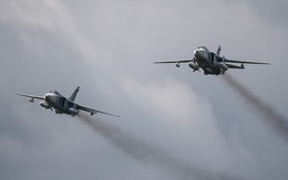 Hơn 50 máy bay chiến đấu của Nga tung hỏa lực, khiến kẻ thù 'bạt vía'