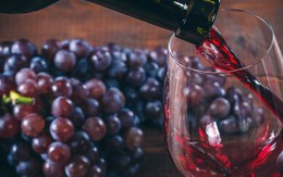 Phát hiện "thần dược" trị cao huyết áp trong rượu vang đỏ