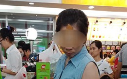 MXH phẫn nộ với chị gái "tay đeo vàng, nách cắp smartphone" nhưng không biết xếp hàng trong siêu thị, chen ngang giành thanh toán trước