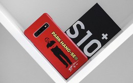 Ngắm nhìn màu bạc rất lạ trên Galaxy S10+ phiên bản Park Hang Seo