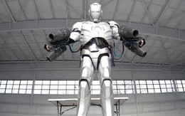 Đây là bộ giáp Iron Man đời thực làm từ titan in 3D: Bay bằng 5 động cơ phản lực, chống được cả bom đạn