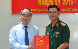 Bí thư Nguyễn Thiện Nhân trao quyết định nhân sự tại Bộ Tư lệnh TP HCM