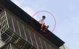 Nam thanh niên 19 tuổi ngồi thất thần trên nóc nhà 7 tầng chuẩn bị nhảy lầu tự tử và nguyên nhân đến từ chính bố mẹ anh