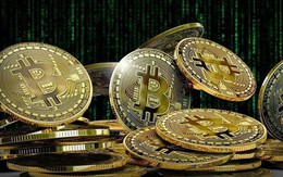 Giá Bitcoin hỗn loạn, thị trường rực đỏ