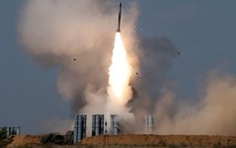 Phiến quân Syria lén "dội lửa" vào trận địa S-300 của Syria