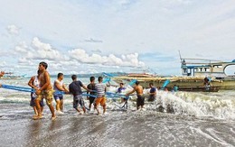Dân Philippines đòi Trung Quốc bồi thường tàu cá bị đâm chìm, đưa vụ việc ra Liên hợp quốc