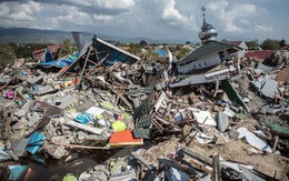 Indonesia hứng động đất 7 độ Richter, có nguy cơ sóng thần