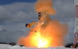 Nga thử động cơ tên lửa thất bại: Thiết bị nổ tung, chuyên gia văng xuống biển