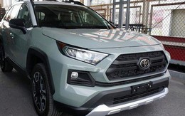 Thích xe Toyota nhập Mỹ, đại gia Việt vẫn chịu giá đắt gấp đôi đối thủ, vung tiền tỷ sở hữu hàng độc