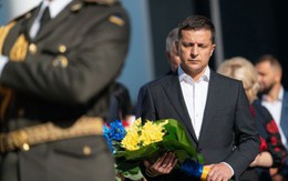 Lễ kỷ niệm 75 năm Ngày Chiến thắng: Điện Kremlin sẽ mời ông Tổng thống Ukraine Zelensky