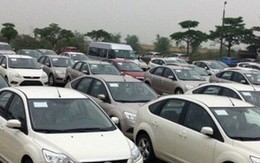 Ôtô nhập khẩu về Tp. HCM giảm sút 'tháng cô hồn'