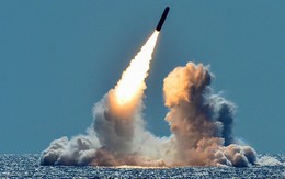 Hải quân Mỹ phóng liên tiếp 4 tên lửa "hàng chục năm tuổi" Trident II
