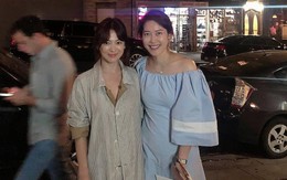 Sau câu nói "tôi ổn", Song Hye Kyo tự tin để mặt mộc xuất hiện tươi tắn trên đường phố New York