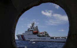 Philippines “nổi đóa” với tàu hải cảnh Trung Quốc trên Biển Đông