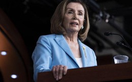 Tổng thống Trump kêu gọi cáo buộc Chủ tịch Hạ viện Pelosi tội phản quốc