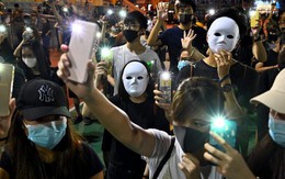 Hong Kong xét xử người đầu tiên bất tuân lệnh cấm đeo khẩu trang