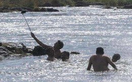 Selfie dưới sông, 4 thành viên trong gia đình thiệt mạng