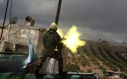 Binh sĩ Thổ Nhĩ Kỳ và các tay súng người Kurd giao tranh dữ dội tại Qamishli
