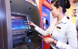 Miễn phí chuyển tiền, rút tiền ATM: Lợi nhiều đường