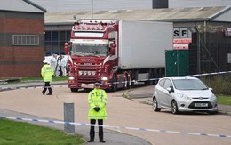 Xe tải chở 39 thi thể có thể thuộc đoàn 3 container vào Anh