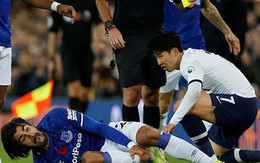 Pochettino: "Tiếc cho Gomes nhưng Son Heung Min không đáng bị thẻ đỏ"