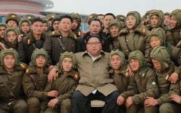 Mỹ-Hàn hoãn tập trận, ông Kim Jong-un thị sát tập trận lớn