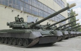 Soi độ ổn định “chất” nhất thế giới của “xe tăng bay” T-80BV Ukraine