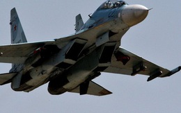Vì sao Su-27 của Nga tốt cho Trung Quốc hơn F-16 của Mỹ?