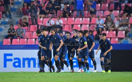 U23 Thái Lan vào tứ kết, CĐV châu Á gọi tên U23 Việt Nam: "Để xem họ đi tiếp bằng cách nào?"