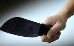 [NÓNG] Ông lão hơn 70 tuổi cầm dao chém bị thương 3 người trong gia đình em gái ở Hà Nội