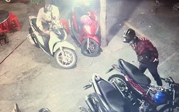 Lợi dụng đám tang, 2 tên trộm lẻn vào nhà ở Sài Gòn cắt xích, trộm 2 xe máy