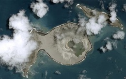 Thiên nhiên kỳ bí: Hòn đảo bí ẩn đột ngột xuất hiện sau lớp tro bụi núi lửa