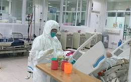 Phi công người Anh mắc Covid-19 nặng có tiến triển tích cực, chuẩn bị được cai ECMO