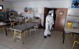 Số ca mắc Covid-19 ở Pháp vượt mốc 100.000, ca tử vong cao kỷ lục