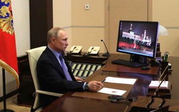 Điện Kremlin trả lời về tình hình sức khỏe của TT Putin sau khi ông tiếp xúc với bác sĩ mắc COVID-19