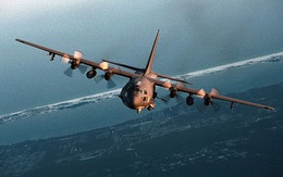 Trực thăng Apache và máy bay AC-130 Mỹ sẽ "liên thủ" tiêu diệt tàu chiến cao tốc Iran?