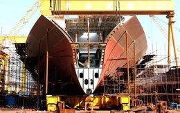 Động thái lạ trong nhà máy đóng tàu quân sự ở Vũ Hán, Trung Quốc giữa đại dịch COVID-19