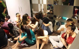 7 nam nữ tổ chức tiệc sinh nhật bằng bóng cười tại chung cư ở Sài Gòn trong mùa Covid-19