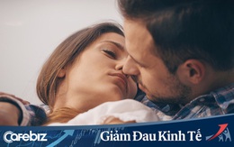 Lệnh cách ly tại nhiều quốc gia đẩy doanh số 'đồ chơi người lớn' tăng vọt, thị trường thiếu bao cao su trầm trọng