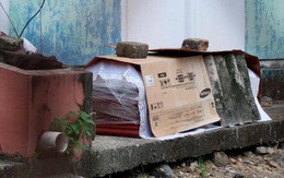 Covid-19: Thành phố trở thành nhà xác khổng lồ, con tìm mẹ giữa các thi thể phân hủy, gia đình tuyệt vọng đặt thi thể bên lề đường