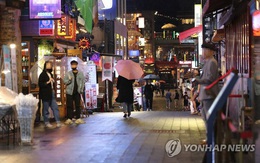 Số người nhiễm Covid-19 tại hộp đêm Seoul, Hàn Quốc tăng vọt