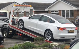 Quên gắn đinh, vô lăng Tesla Model 3 rụng rời chỉ sau một tháng sử dụng