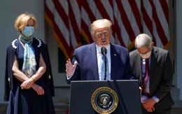 Ông Trump công bố "chiến dịch thần tốc" phát triển vaccine COVID-19