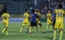 Nam Định 2-0 HAGL: Chiến thắng xứng đáng trong thế trận áp đảo