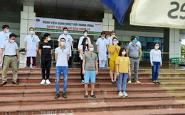 Bệnh nhân 162 mắc Covid-19 nặng được công bố khỏi bệnh sau 7 lần xét nghiệm âm tính