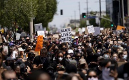 Biểu tình Mỹ có thể châm ngòi cho làn sóng lây nhiễm COVID-19 thứ 2