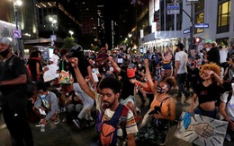 Tưởng niệm George Floyd khắp thế giới: Nguy cơ làn sóng Covid-19 mới